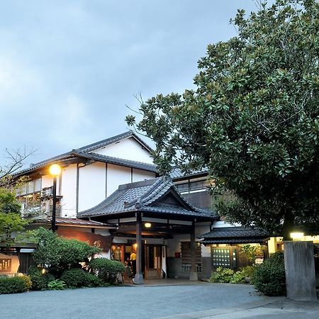 Hitoyoshi Ryokan Zewnętrze zdjęcie