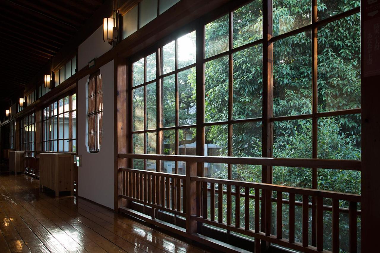 Hitoyoshi Ryokan Zewnętrze zdjęcie